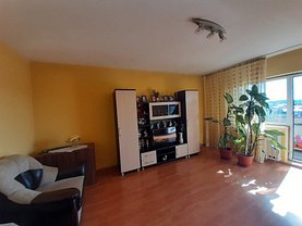 Apartament de vanzare 3 camere, în Bucuresti, zona Brancoveanu