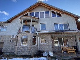 Casa de vânzare sau de închiriat 8 camere, în Băniţa