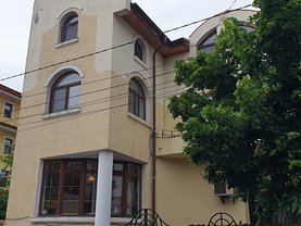 Casa de închiriat 11 camere, în Bucureşti, zona Parcul Carol