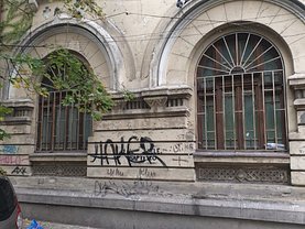Casa de vânzare 3 camere, în Bucureşti, zona Cişmigiu