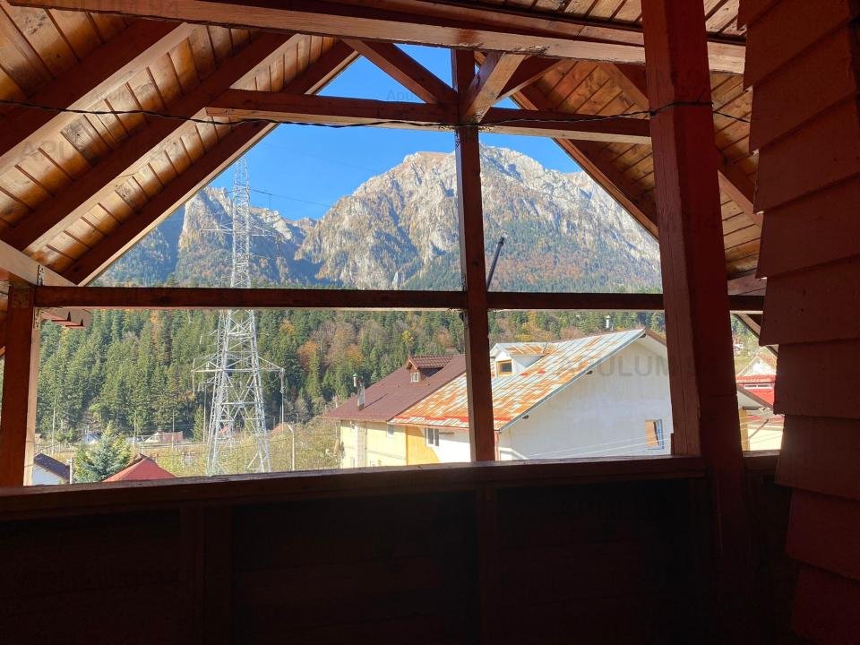 Vila Busteni Vedere masivul Bucegi | Potential Pensiune