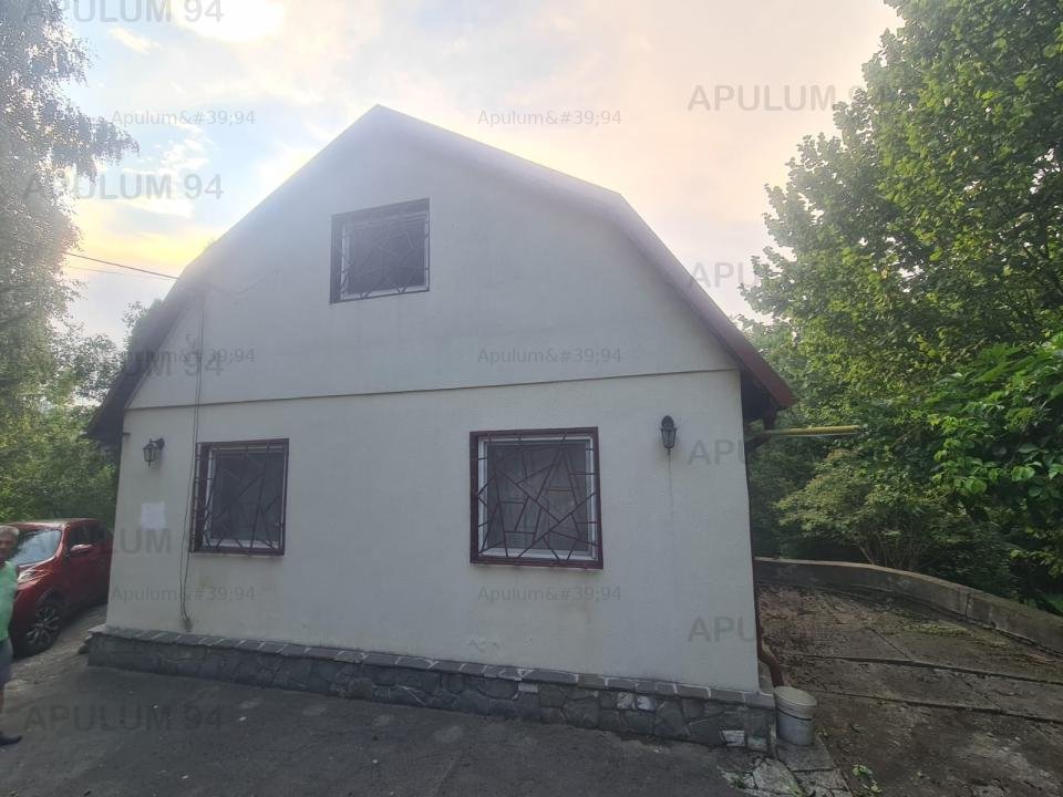 Casă de vacanţă de vânzare în Cornu - Zona Cornu de Sus