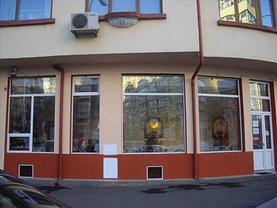 Închiriere spaţiu comercial