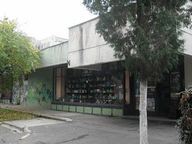 Închiriere spaţiu comercial