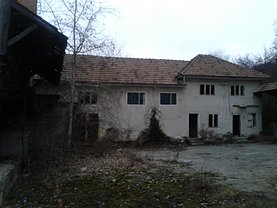 Închiriere spaţiu industrial