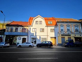 Apartament de vânzare 3 camere, în Braşov, zona Centrul Istoric