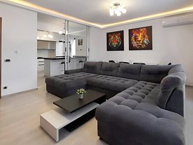 Apartament de închiriat 3 camere, în Braşov, zona 13 Decembrie