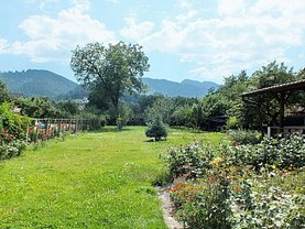 Casa de închiriat 6 camere, în Sacele