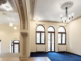 Casa de închiriat 10 camere, în Brasov, zona Centrul Istoric