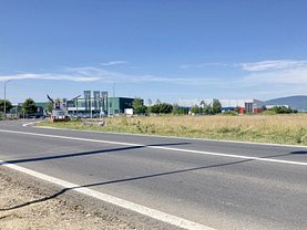 Teren construcţii de vânzare în Cristian