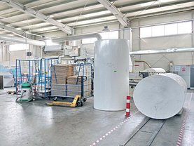 Vânzare spaţiu industrial