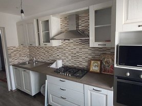Apartament de vanzare 2 camere, în Focsani, zona Central