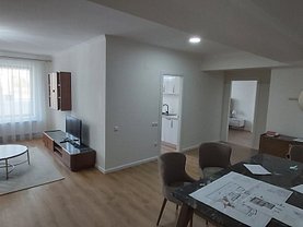 Apartament de vanzare 3 camere, în Focsani, zona Central