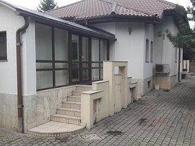 Casa de vânzare 5 camere, în Focşani, zona Ultracentral