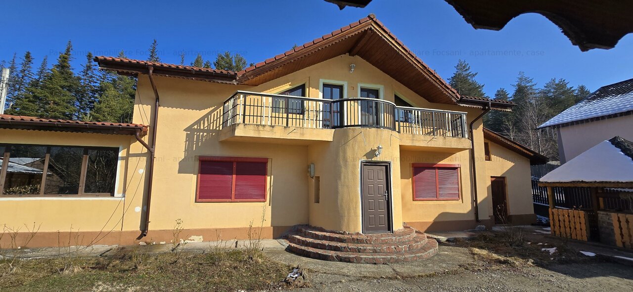 Vila de vanzare Soveja