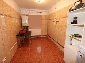 Apartament de vânzare 2 camere, în Focşani, zona Obor