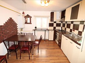 Apartament de vânzare 2 camere, în Focsani, zona Brailei