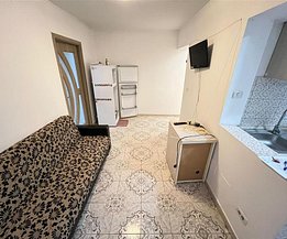 Apartament de vânzare 2 camere, în Focşani, zona Bahne