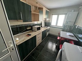 Apartament de închiriat 2 camere, în Focşani, zona Central