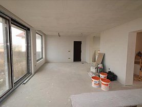 Casa de vânzare 5 camere, în Goleşti, zona Central