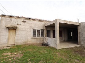 Casa de vânzare 3 camere, în Focşani, zona Tăbăcari