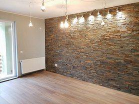 Apartament de vânzare 3 camere în Iasi, Pacurari