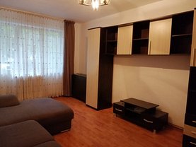 Apartament de închiriat 3 camere, în Iasi, zona Tatarasi