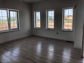Casa de închiriat 3 camere, în Iasi, zona Bucium