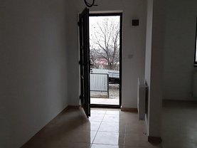 Casa de vânzare 2 camere, în Iasi, zona Iezareni