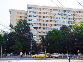 Apartament de vânzare 3 camere, în Bucuresti, zona Teiul Doamnei