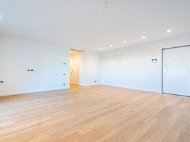 Apartament de vânzare 3 camere, în Bucureşti, zona Aviaţiei