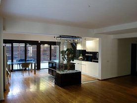 Apartament de vânzare sau de închiriat 4 camere, în Bucuresti, zona Domenii