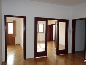 Apartament de vânzare 4 camere, în Bucuresti, zona Mosilor