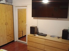 Apartament de vânzare 3 camere, în Bucuresti, zona Drumul Taberei
