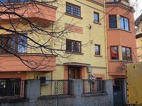 Casa de închiriat 11 camere, în Bucuresti, zona Cotroceni