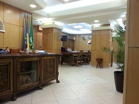 Închiriere birou