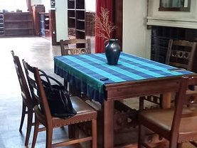 Apartament de vanzare 5 camere, în Bucuresti, zona Unirii
