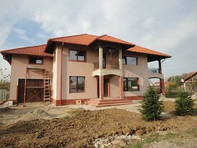 Casa de vânzare 7 camere, în Snagov