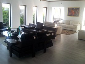 Casa de închiriat 5 camere, în Otopeni, zona Ferme