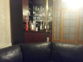 Casa de vânzare 9 camere, în Bucuresti, zona Vatra Luminoasa