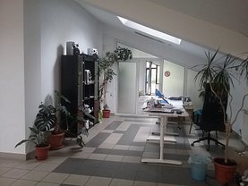 Închiriere birou