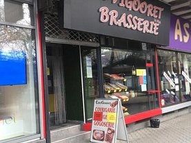 Vânzare spaţiu comercial