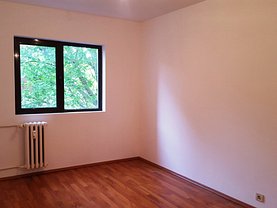 Apartament de vânzare 3 camere, în Bucuresti, zona Rahova