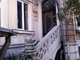 Casa de vânzare 8 camere, în Bucuresti, zona Batistei