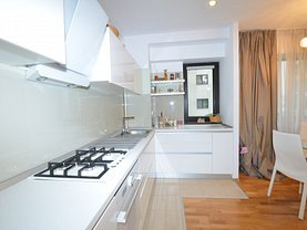 Apartament de vânzare 3 camere, în Bucuresti, zona Pipera