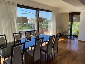 Apartament de închiriat 4 camere, în Bucureşti, zona Tei