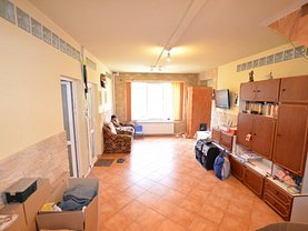 Casa de vânzare 5 camere, în Tunari