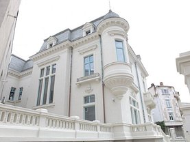 Casa de închiriat 15 camere, în Bucuresti, zona Armeneasca
