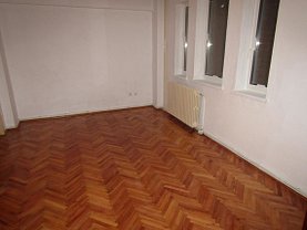 Apartament de închiriat 4 camere în Cluj-Napoca, Zorilor