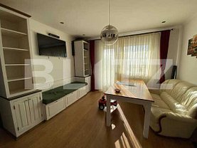 Apartament de vânzare 3 camere, în Cluj-Napoca, zona Mănăştur